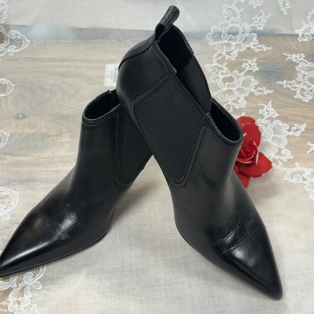 NEW-ZARA-Women black leather heel Boots.Cambodia. - Picture 2 of 12